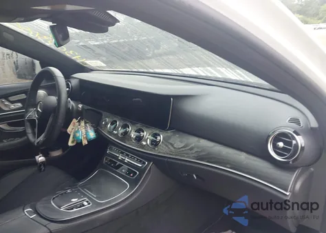 2023 Mercedes-Benz E 350 4Matic из США, поврежденный, VIN W1KZF8EB0PB182172